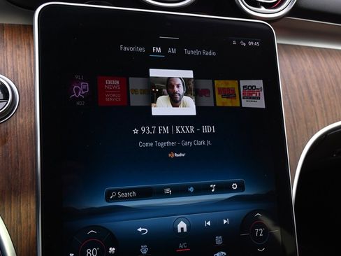 Used 2023 Mercedes-Benz C 300 4MATIC Sedan image 28