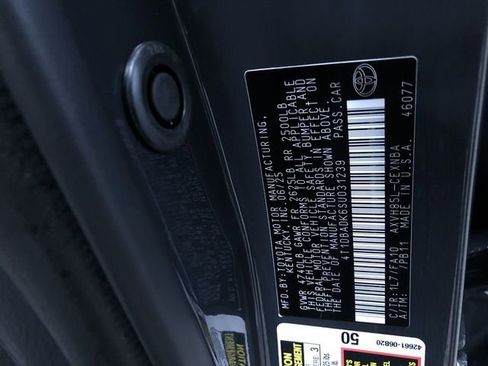 Used 2025 Toyota Camry LE image 32