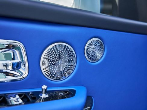 Used 2023 Rolls-Royce Cullinan Black Badge w/ Driver's Package image 33