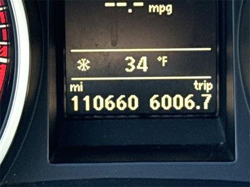 Used 2014 Volkswagen GTI Wolfsburg Edition image 27