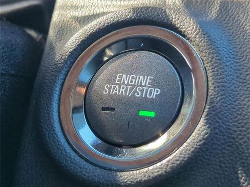 Used 2013 Buick LaCrosse Touring image 16