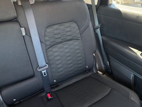 Used 2025 Nissan Pathfinder SV AWD/4WD image 40