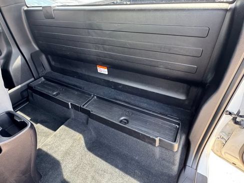 Used 2022 Toyota Tacoma SR RWD image 12