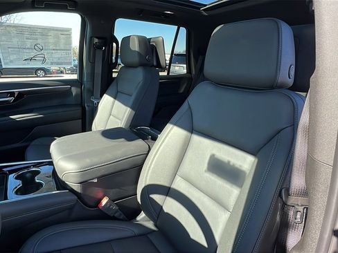 New 2026 Chevrolet Tahoe Z71 w/ Z71 Off-Road Package image 15