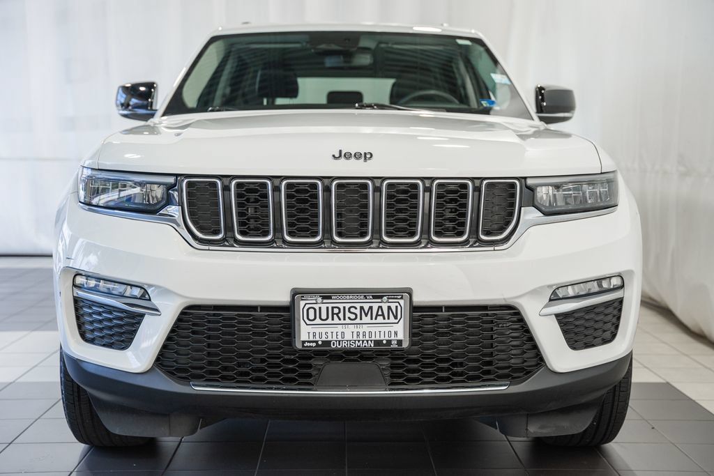Certified 2023 Jeep Grand Cherokee Limited AWD/4WD image 2