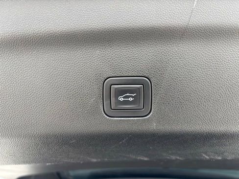 Certified 2023 Chevrolet Tahoe High Country image 24