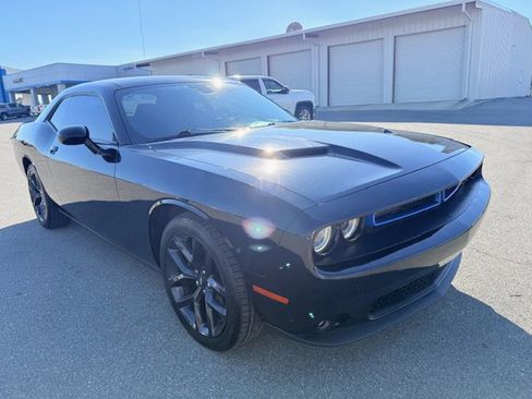 Used 2021 Dodge Challenger SXT w/ Blacktop Package image 4