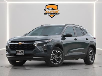 Used 2025 Chevrolet Trax LT