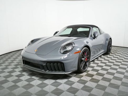 Certified 2026 Porsche 911 Targa 4 GTS AWD/4WD image 1