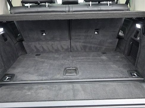 Used 2025 BMW X7 xDrive40i image 10