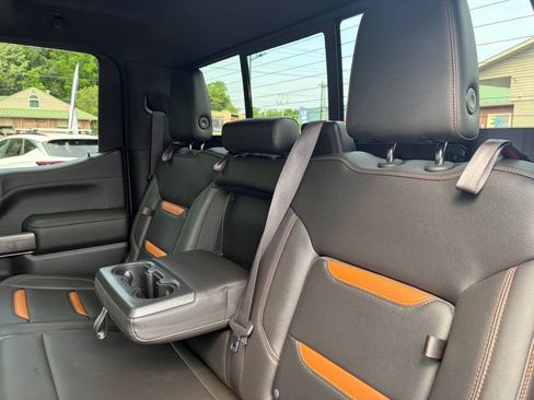 Used 2020 GMC Sierra 1500 AT4 w/ AT4 Premium Package AWD/4WD image 38