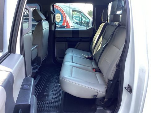 Used 2022 Ford F250 XL w/ Power Equipment Group image 37
