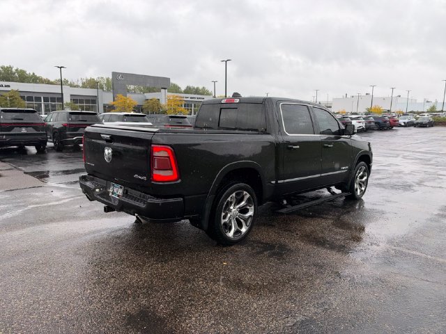 Used 2019 RAM 1500 Limited w/ Body Color Bumper Group AWD/4WD image 18