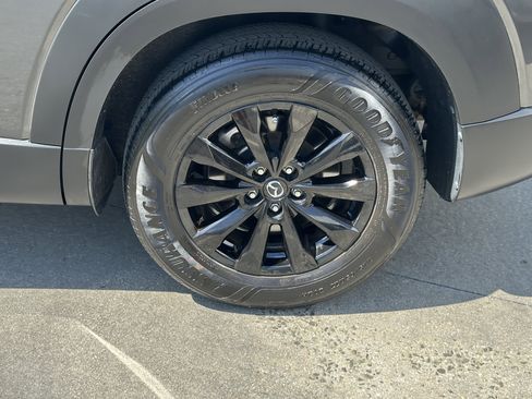 Used 2023 MAZDA CX-50 2.5 S w/ Cargo Package image 17