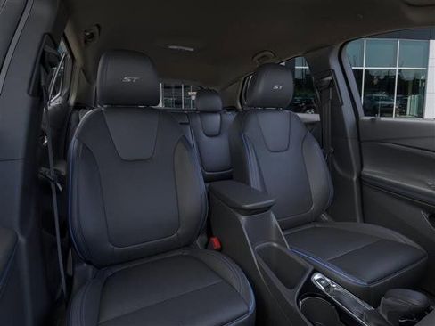 Certified 2025 Buick Encore GX Sport Touring w/ Comfort Package image 16