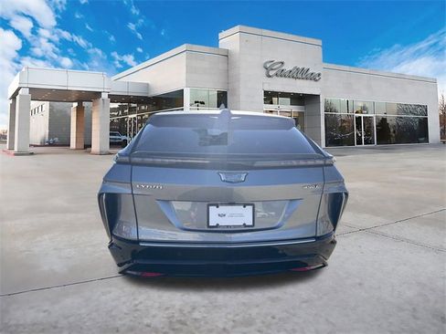 Certified 2024 Cadillac Lyriq Luxury w/ LPO, Floor Liner Package image 4