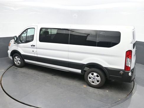Used 2020 Ford Transit 350 XLT image 27