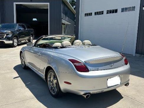 Used 2007 Lexus SC 430 Convertible w/ Preferred Accessory Pkg RWD image 4