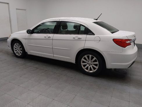 Used 2014 Chrysler 200 Touring FWD image 3