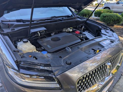 Used 2021 Lincoln Nautilus Reserve image 41