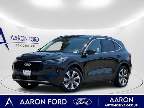 Used 2024 Ford Escape Platinum w/ Premium Technology Package AWD/4WD image 1