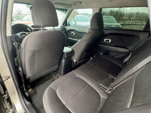 Used 2014 Kia Soul image 11