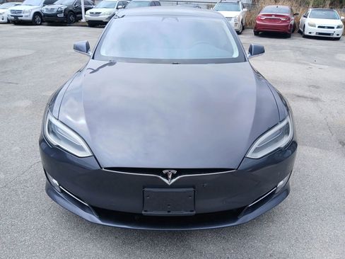 Used 2017 Tesla Model S 75 image 3