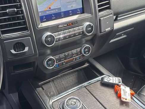 Used 2021 Ford Expedition Limited AWD/4WD image 20