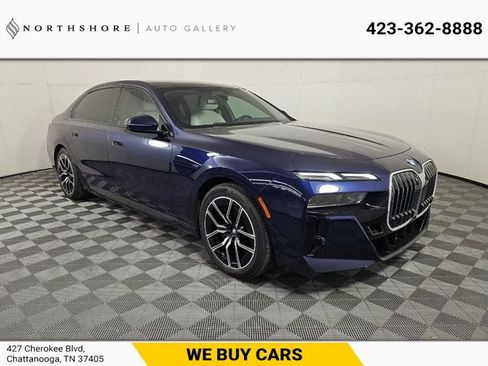 Used 2023 BMW 740i RWD image 1