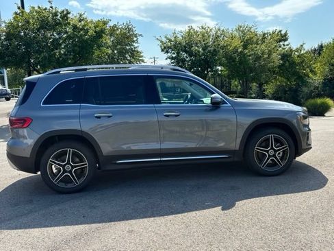 New 2026 Mercedes-Benz GLB 250 4MATIC image 14