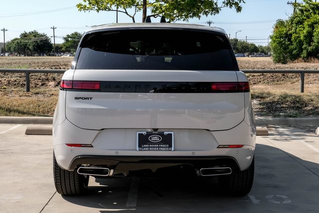 New 2026 Land Rover Range Rover Sport Dynamic SE AWD/4WD image 12