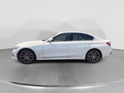 Used 2020 BMW 330i Sedan w/ Convenience Package RWD image 2
