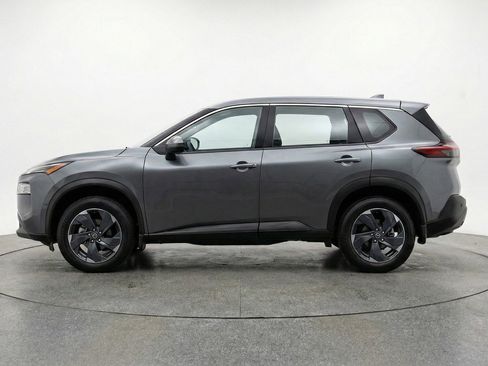 Used 2025 Nissan Rogue SV AWD/4WD image 5