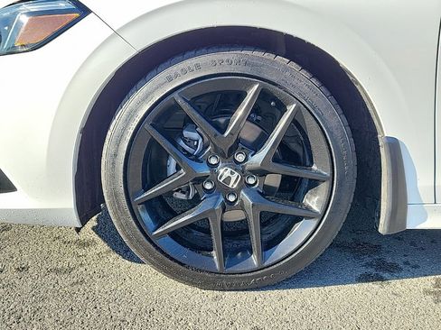 Used 2024 Honda Civic Sport image 9
