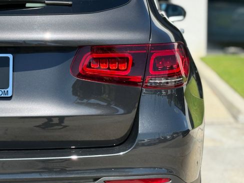 Used 2022 Mercedes-Benz GLC 300 image 15