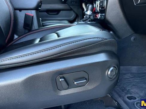 Used 2024 Jeep Wrangler Unlimited Rubicon w/ Technology Group image 21