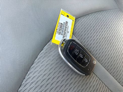 Used 2019 Hyundai Sonata SE FWD image 22