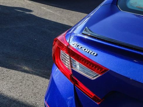 Used 2022 Honda Accord Sport image 8