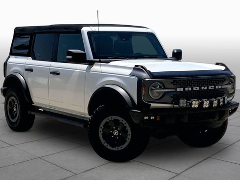 Used 2021 Ford Bronco Badlands AWD/4WD image 3