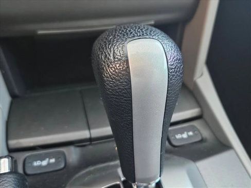 Used 2012 Honda Accord EX-L image 12