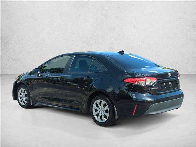 Used 2025 Toyota Corolla LE FWD image 4