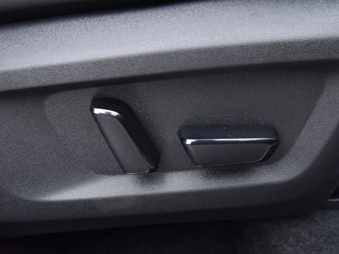 Used 2026 Nissan Rogue Platinum w/ Platinum Premium Package image 30