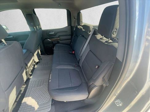 Used 2022 GMC Sierra 1500 Elevation image 17