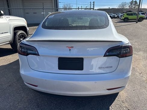 Used 2021 Tesla Model 3 Performance image 5