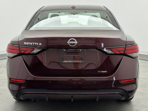 Used 2025 Nissan Sentra SV image 6