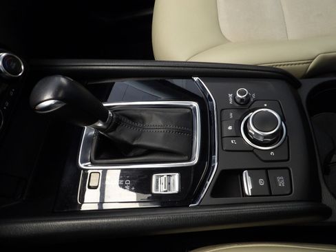 Used 2017 MAZDA CX-5 Touring w/ Preferred Equipment Package image 32