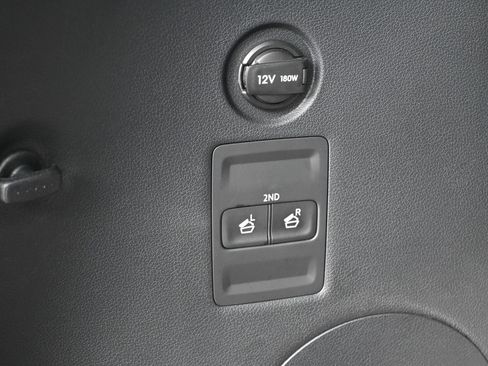 Used 2025 Hyundai Palisade SEL FWD image 37