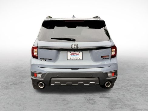 Used 2024 Honda Passport TrailSport image 5