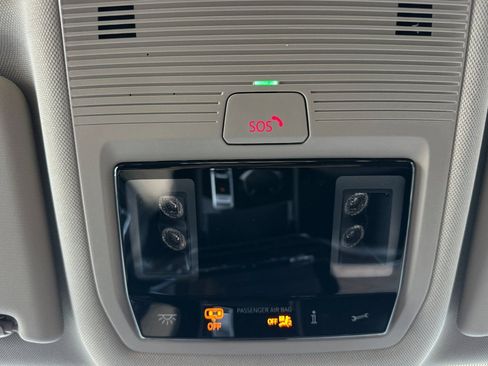 New 2026 Volkswagen Atlas SE image 26