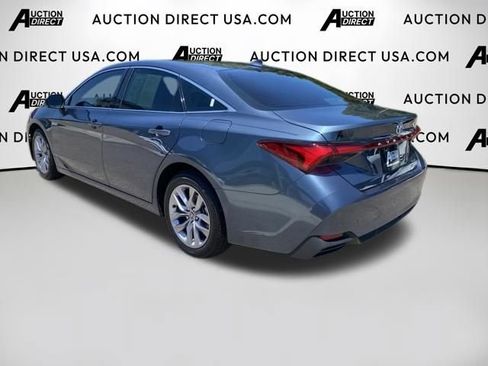 Used 2021 Toyota Avalon XLE w/ Moonroof Package FWD image 24